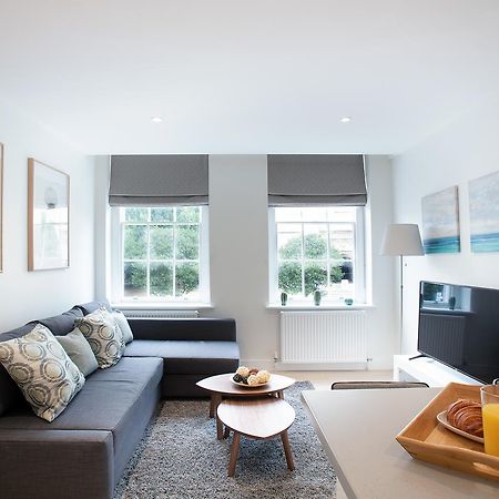 Hampden Apartments - The George ウィンザー エクステリア 写真